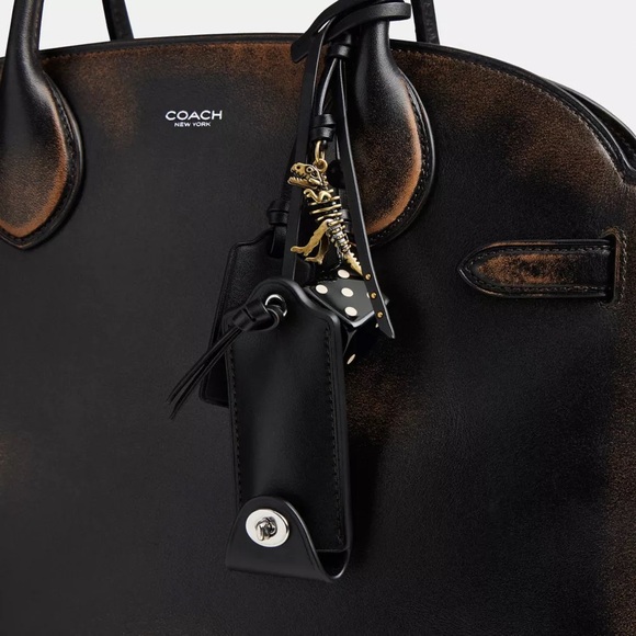 Coach Runway Empire Carryall 40 Bag in Hand Distressed Natural Grain Leather NWT - Picture 11 of 15